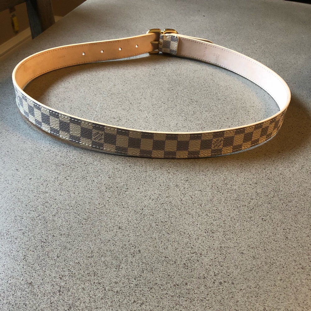 Louis Vuitton Belt - Picture 4 of 6